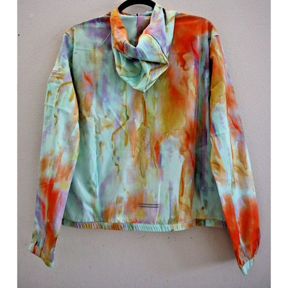 Nike DM7711-379 Women's Sz M Multicolor Tie Dye Lightweight Running Jacket - Picture 4 of 16